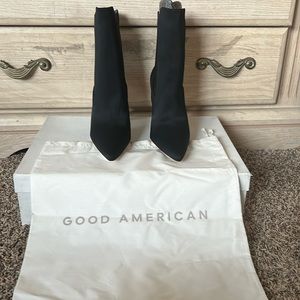 Good American Kickstand Boots